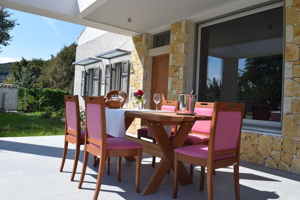 Three Stars Luxury Moraitika