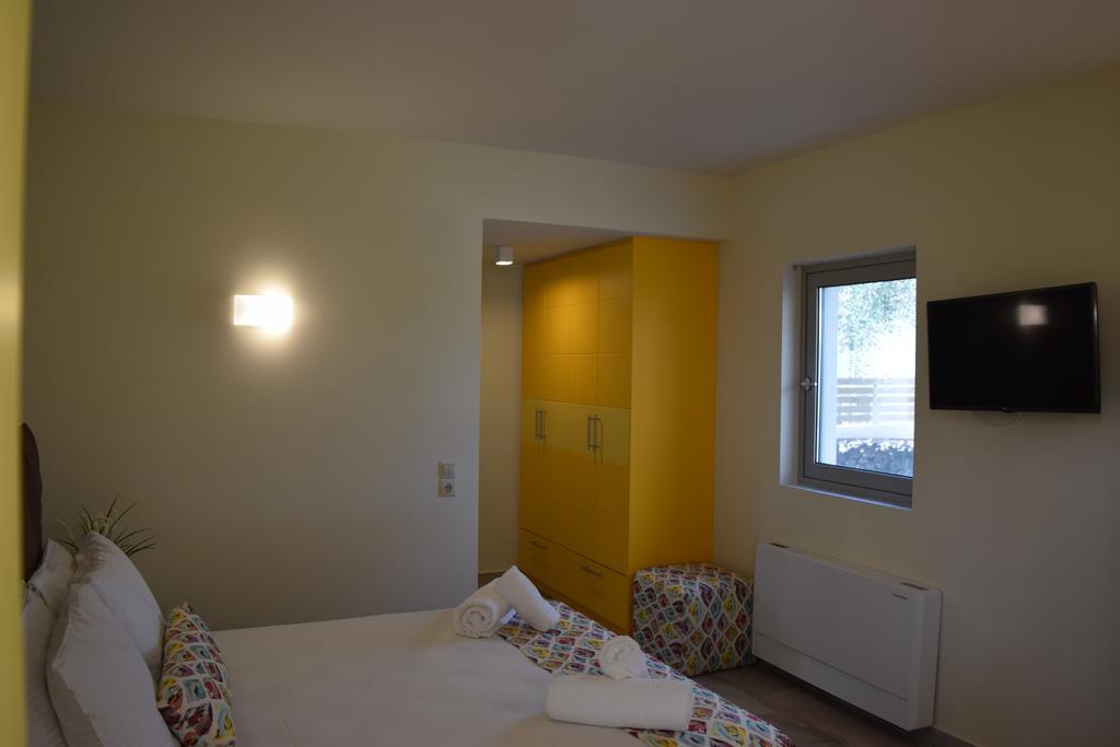 Three Stars Luxury * Moraitika