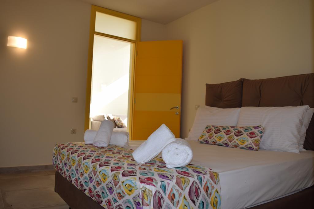 Three Stars Luxury Moraitika